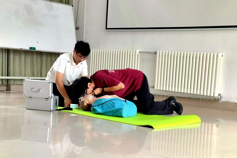 黄色动漫
开展“中秋团圆月，情满...